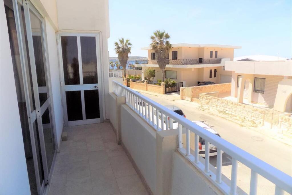Sunshine Holiday Apartment 5 With Spectacular Seaviews St. Paul's Bay Exteriör bild