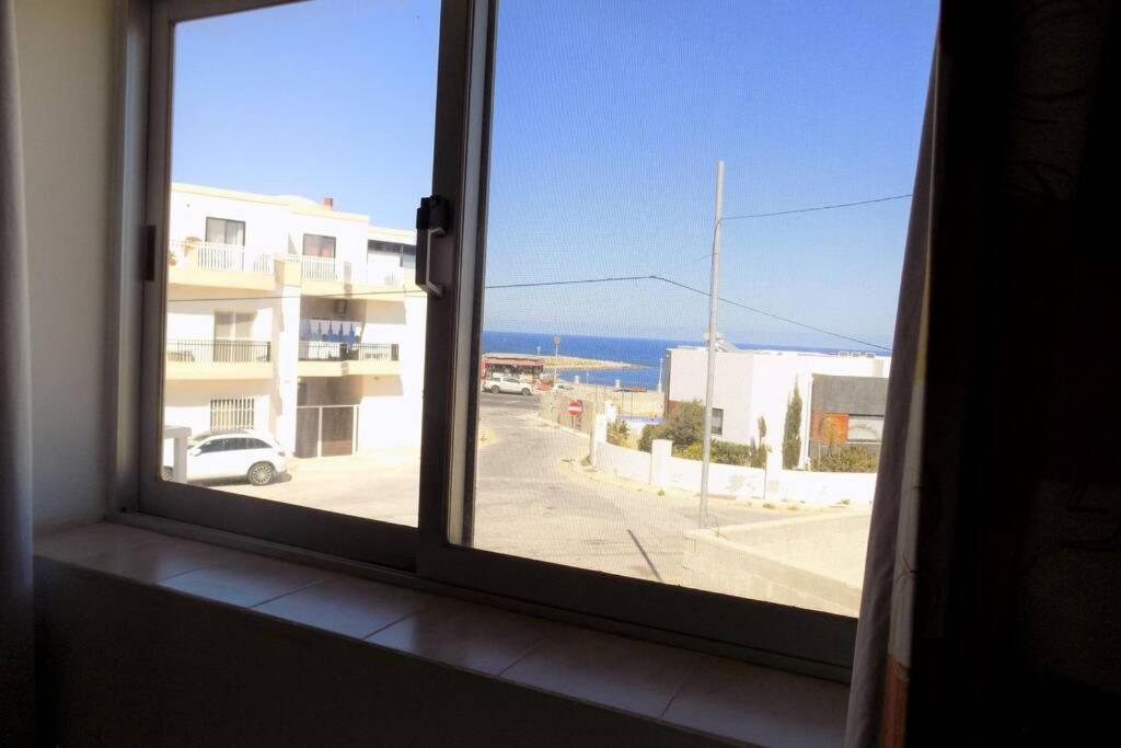 Sunshine Holiday Apartment 5 With Spectacular Seaviews St. Paul's Bay Exteriör bild